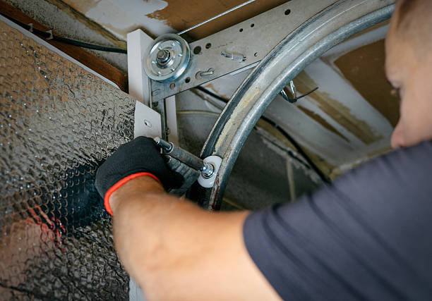 Affordable Garage Door Roller Replacement solutions in Leslie, MI